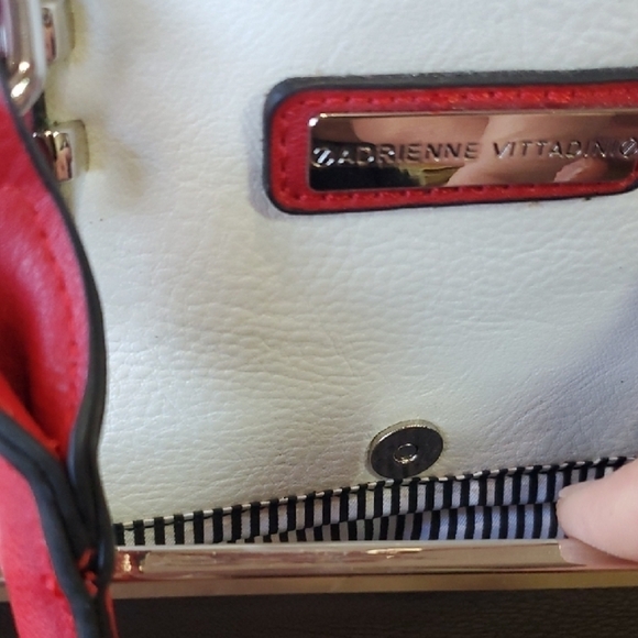 Adrienne Vittadini Black and Cream AND RED  Belted Barrel  NWT - Picture 12 of 12